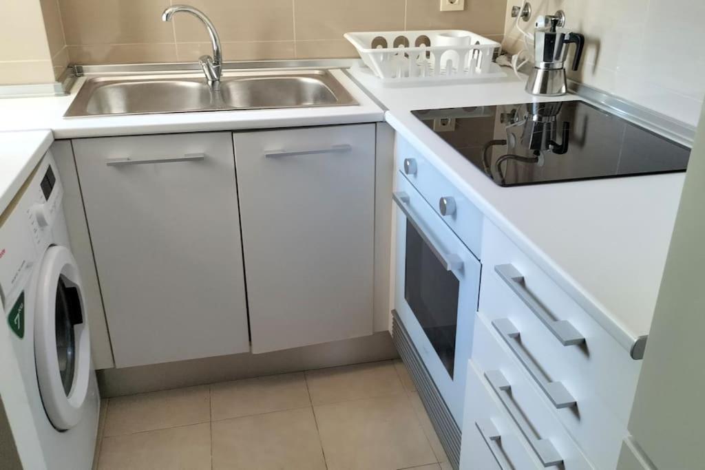 Estudio 52 Malaga Centrico Parking Gratuito Appartement Buitenkant foto