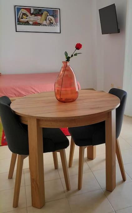 Estudio 52 Malaga Centrico Parking Gratuito Appartement Buitenkant foto