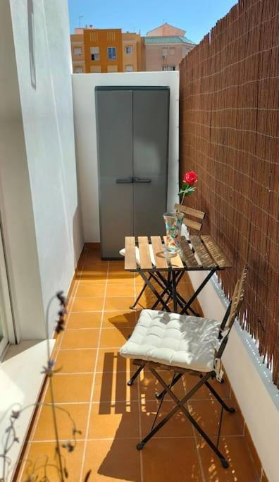 Estudio 52 Malaga Centrico Parking Gratuito Appartement Buitenkant foto